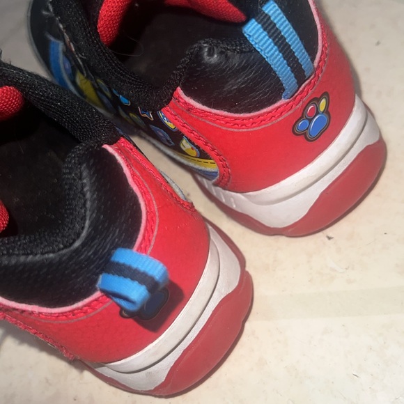 2  Pairs of Sneakers Toddler - Picture 12 of 13